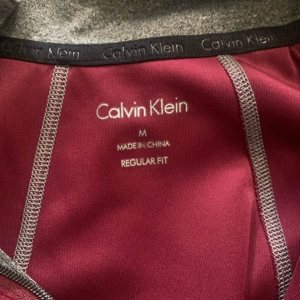 Calvin Klein Burgundy Pullover - Picture 10 of 10
